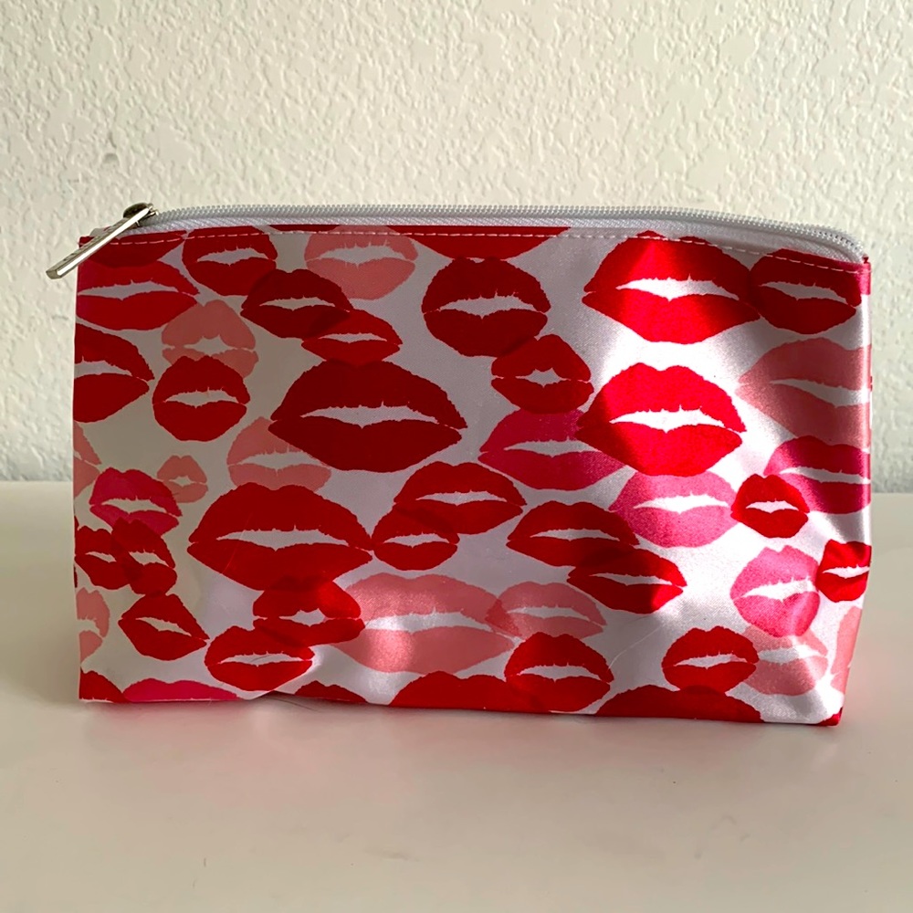 CLINIQUE MAKEUP BAG LIPS RED PINK